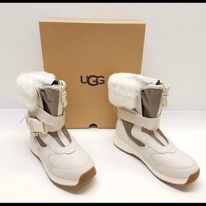 Womens Ugg Tahoe snow boot 7 white discontinued